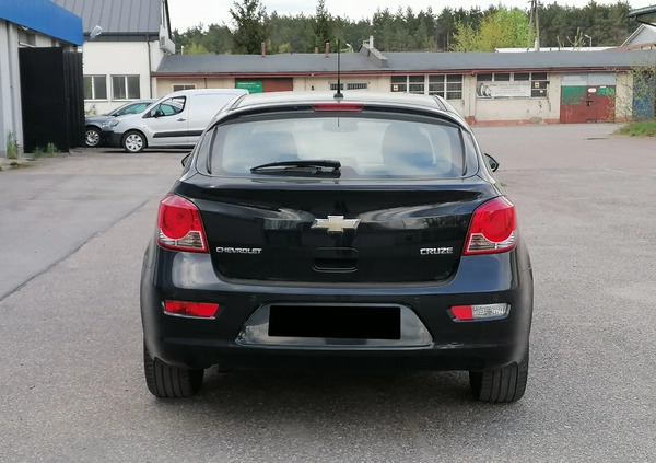 Chevrolet Cruze cena 18900 przebieg: 220000, rok produkcji 2012 z Ostrołęka małe 92